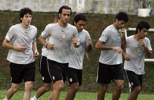 ͼ��-���ʶ�ѵ����ս���ޱ�1/4�����ڽ�ʿ����Э��