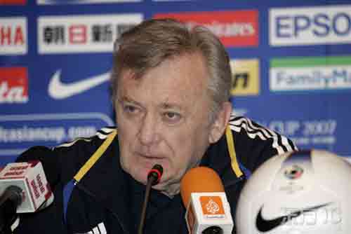 ͼ��-�ձ���ѵ����ս���ޱ�1/4������ϣķ����̩ɽ