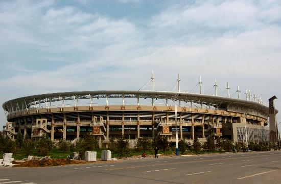 图文-呼和浩特新建体育场竣工 面积达5.8万平方