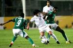 图文-[亚洲杯]伊拉克VS沙特哈瓦尔遭遇夹击