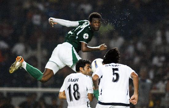 ͼ��-�����˶�����ޱ��ھ�ɳ�ض�Ա�޿��κ�