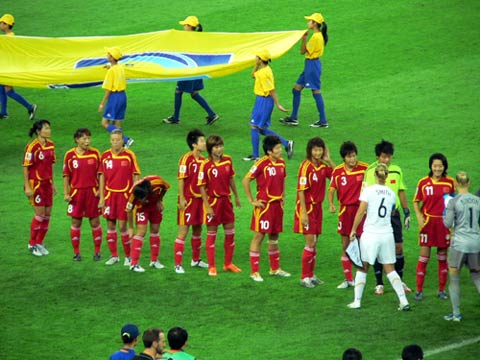 ͼ��-[Ů�����籭]�й�VS��������ǰ�Ѻ�����