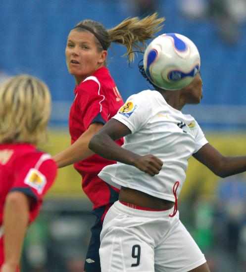 ͼ-[Ů籭]ŲVSɰŬͷ