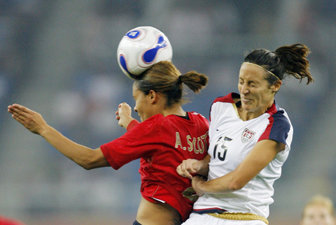 ͼ��-[���籭]����3-0Ӣ��������ǿ˹��������ͷ��