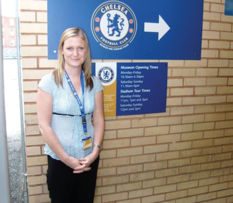 博物馆的美女主管:莎拉-巴格_切尔西足球俱乐