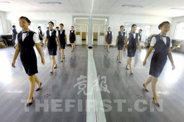奥运会礼仪小姐背后艰辛:训练和<em>空姐要求</em>相同