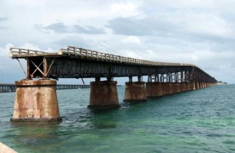 点击图片进入第一页