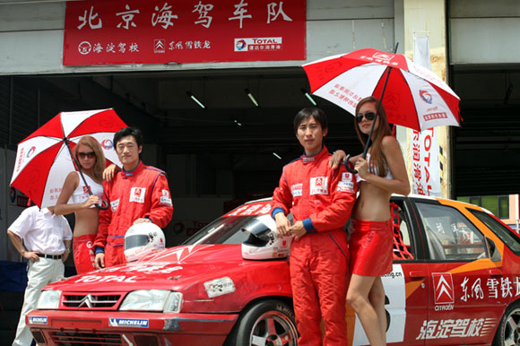 小将成中流砥柱--访北京海淀驾校车队车手刘洋