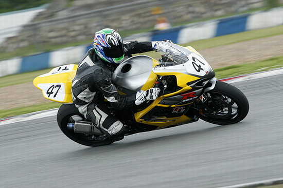 图文-新飞泛珠赛车节夏季赛