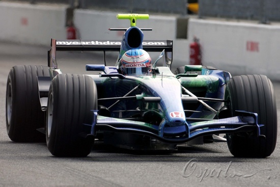 ͼ��-F1�����Գ������հͶٲ��Ե���ѹ���׼�