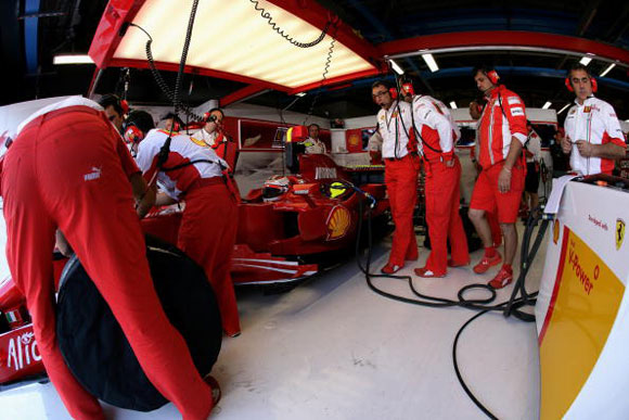 ͼ��-F1�����վ��2����ϰ��Һѹ������KIMIſ��