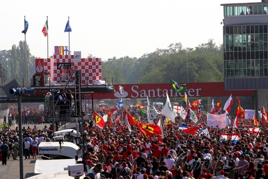 ͼ��-F1�����վ��¡����ʤ����ӿ��佱̨