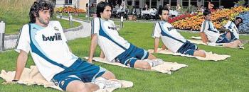 �����ٷ�����4000�������������󻢽�ȴ������ӱ�Ե