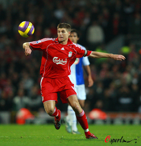 杰拉德嵌入最佳位置依然难破门 利物浦不胜原