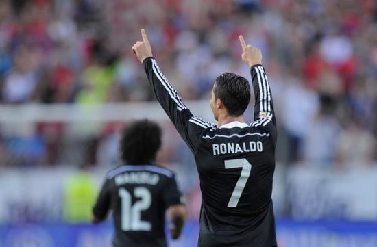 西甲第1!C罗帽子戏法超梅西