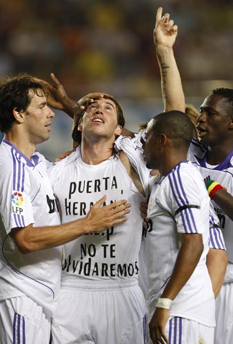 图文-[西甲]比利亚雷亚尔vs皇马 拉莫斯告慰前队