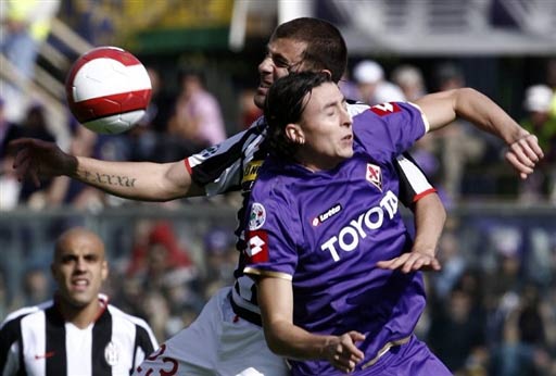 图文-[意甲]佛罗伦萨VS尤文图斯 诺切里诺积极