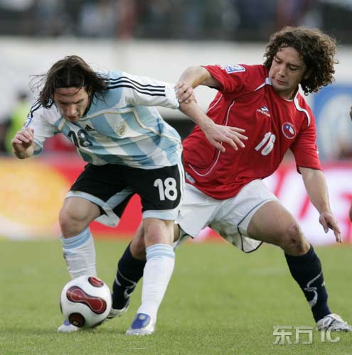 2010年世界杯南美区预选赛-里克尔梅任意球梅