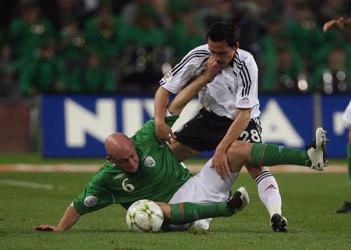 图文-[欧预赛]爱尔兰队0-0德国队比拼手上功夫