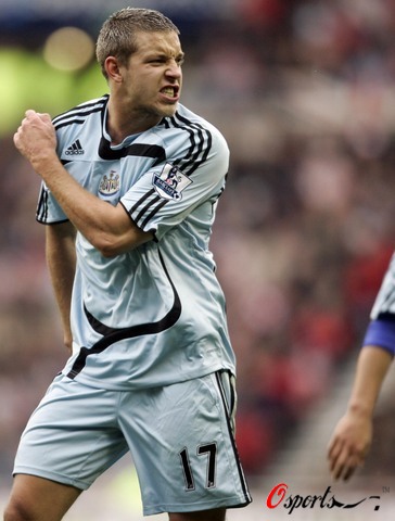 图文-[英超]桑德兰VS纽卡斯尔 阿兰史密斯