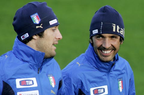 意大利备战欧锦赛预选赛小组赛VS苏格兰_蓝色