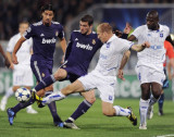 [ŷ]ŷ0-1
