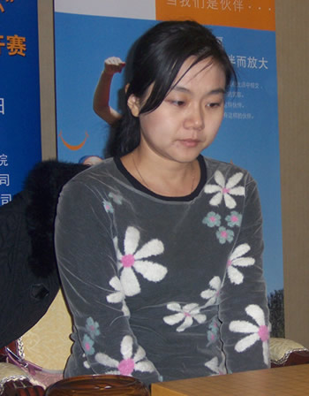 图文-首届远洋地产杯半决赛鏖战 中国"一姐"张璇