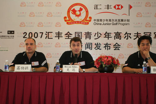 ̽���߶�����̽����ϵ��Э����������߶���