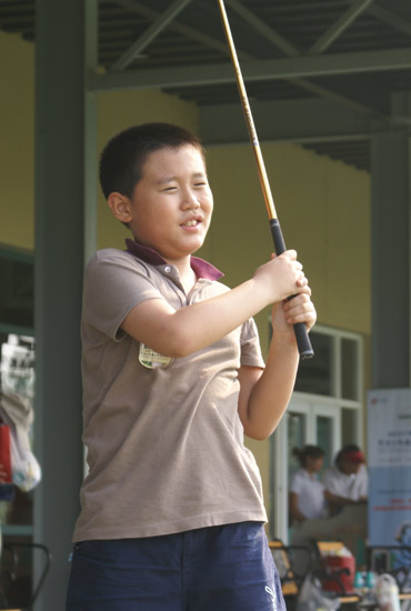 ͼ��-��������ѵ��Ӫ������ո˶�����ģ����