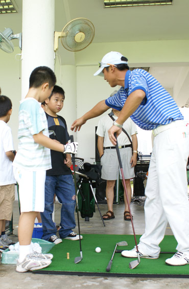 ͼ��-��������ѵ��Ӫ���ڻ����Ϥ��ָ��