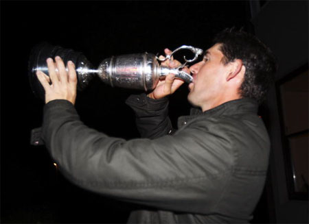 图文-英国公开赛哈灵顿后续 我来尝尝葡萄杯的