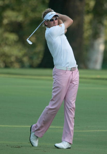 图文-PGA锦标赛球星赛前练习 伊恩保尔特粉亮