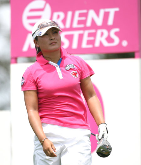 ͼ��-����Ů�������������ֿ��������εı���