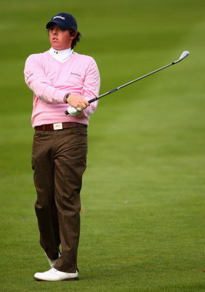 图文-英国名人赛首轮战况 北爱尔兰小将麦克艾