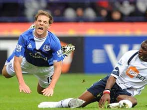 北爱妖人献梦幻进球 凌空后脚跟诠释天外飞仙