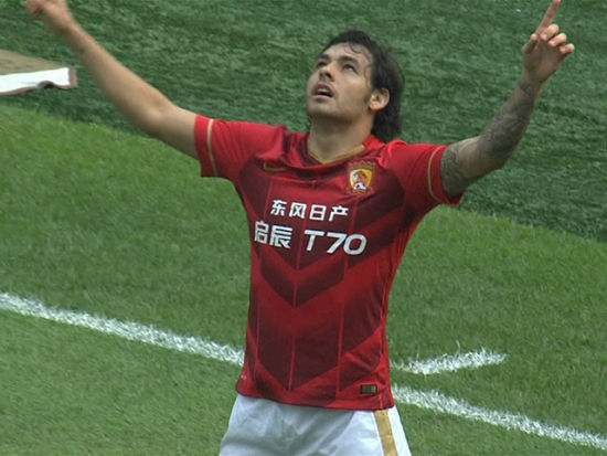 【进球视频-郑智直塞撕防线 高拉特劲射先下. 