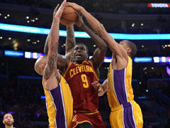 13\/14赛季NBA常规赛 骑士 120-118 湖人 赛事