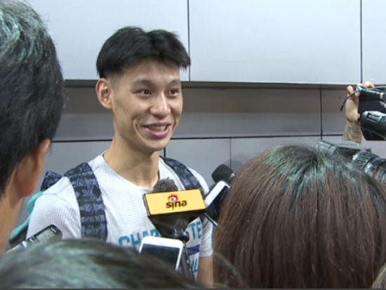 书豪中文说谢谢老板