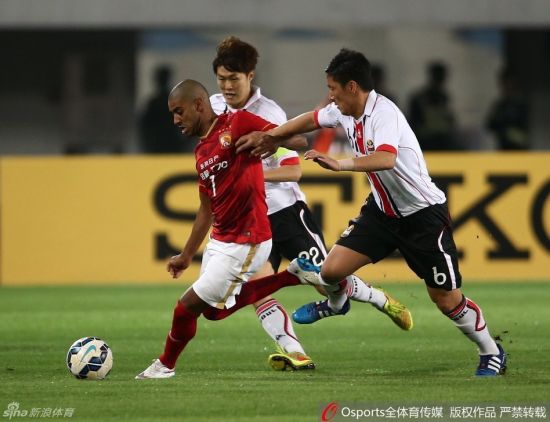 恒大阿兰:我比穆里奇帅吧?