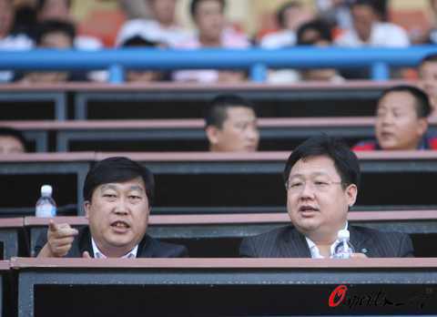 图文-[中超]大连实德VS北京国安 徐明关注巅峰