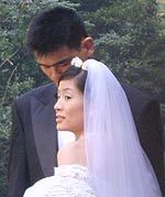 姚明叶莉夜奔"小九寨沟"深山幽谷密拍婚纱照(图)