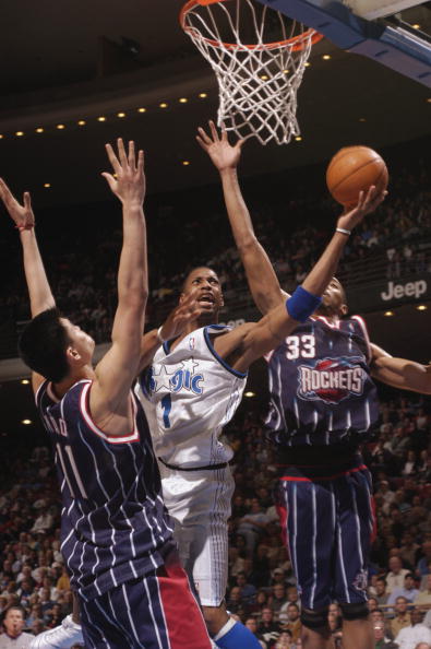 格里芬职业生涯回顾:曾力助姚明 堕落生活毁前