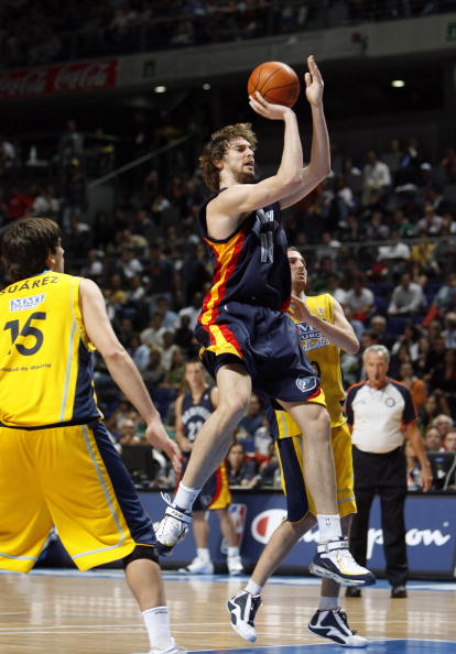 波什缺阵猛龙队不敌皇马 加索尔回家灰熊击败