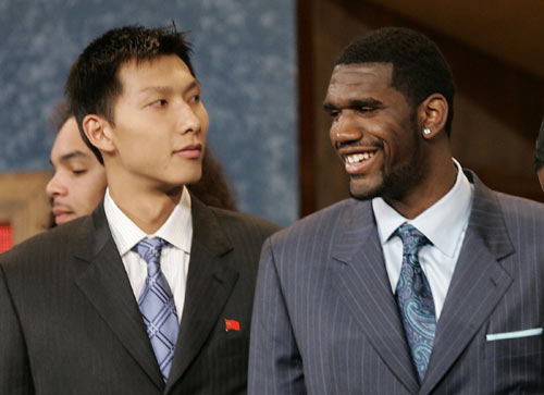 沈阳网-体育频道- 中国4度叩开NBA大门 阿联接