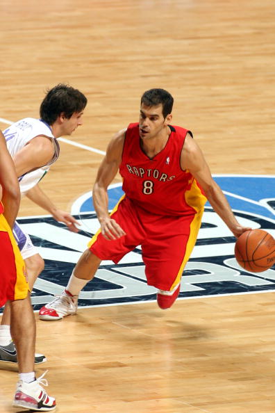 图文-[季前赛]猛龙103-104皇马 卡尔德隆寻找机