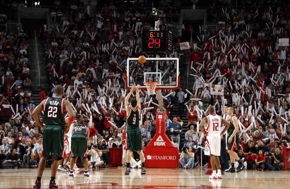 图文-[NBA]雄鹿88-104火箭 阿联罚球很准_篮球