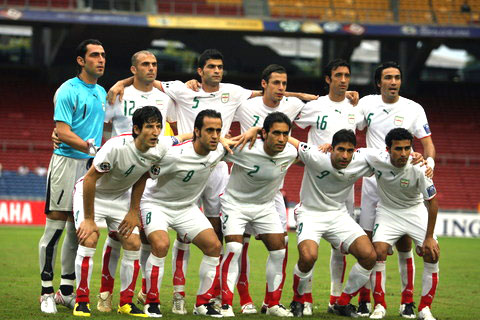 从金州2-4到吉隆坡2-2 十年斗伊中国足球有无