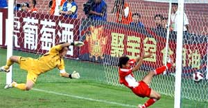 四国赛-杜家军占尽优势仍难破门国奥0-0惜平日本