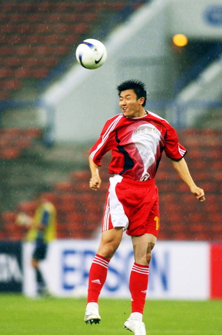 ͼ��-����ִ�������Ӧѵ���ܺ���ʨ��˦ͷ