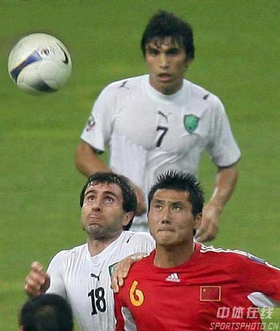 ͼ��-[���ޱ�]����VS���ȱ��˫�ǡ�̧ͷ���¡�